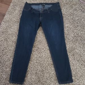 Maternity jeans